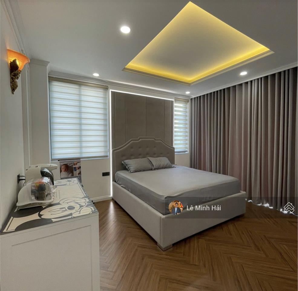 Hẻm xe hơi phan xích long, p2, phú nhuận  4 tầng (5 x 20m)  100m² (10 phòng chdv)  16,5 tỷ