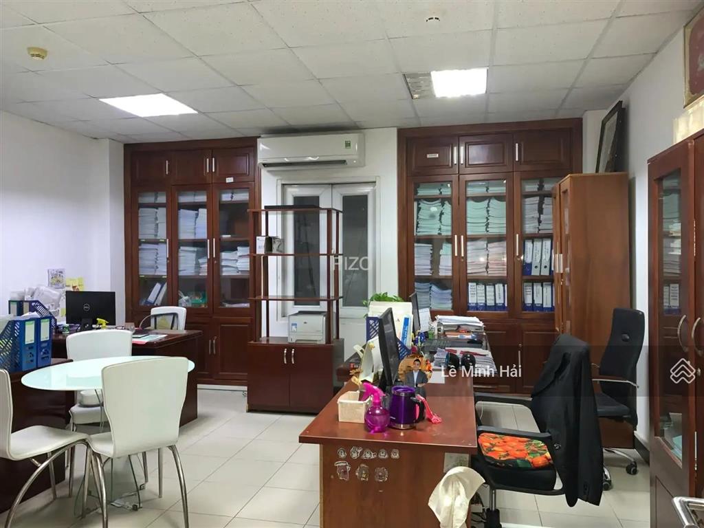 Tòa nhà văn phòng lê văn sỹ. quận 3  kc hầm 7 tầng (5,3 x 17m)  hđt 90 triệu/tháng  23 tỷ