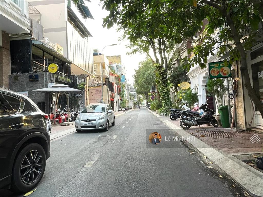Siêu vị trí  mặt tiền hồ xuân hương. p6. quận 3  xd 6 tầng (4 x 15m)  vuông vức  giá 22 tỷ
