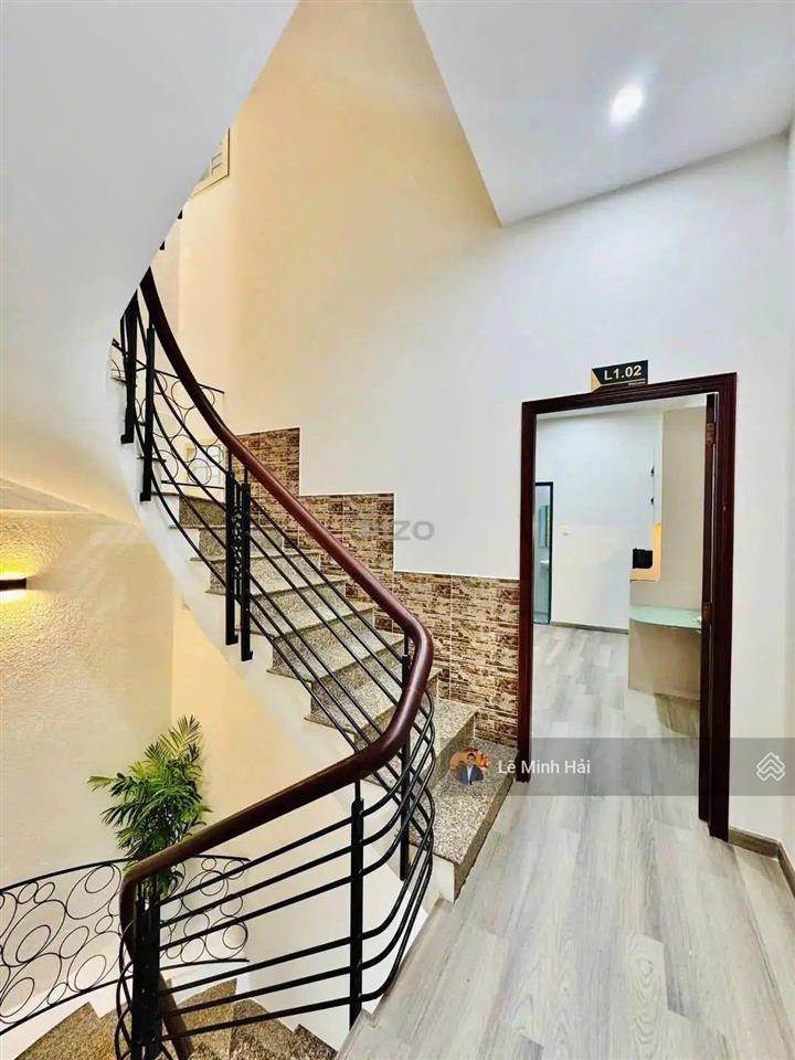 Hẻm đẹp tôn thất tùng, bến thành, quận 1  6 tầng (4 x 17m)  hđt 80 triệu/tháng  giá 19.5 tỷ