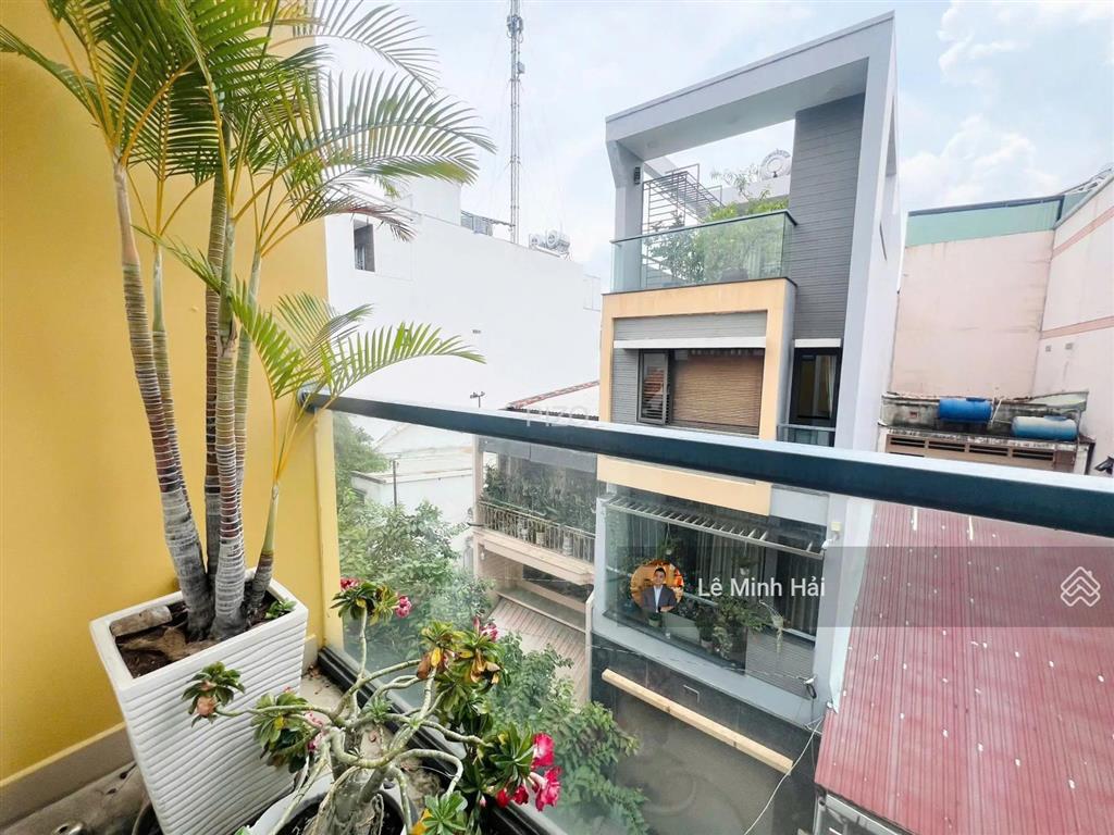 Bán nhà hẻm xe hơi thích quảng đức. p3. phú nhuận  5 tầng (6,8 x 12m)  vô ở ngay  giá 22,9 tỷ