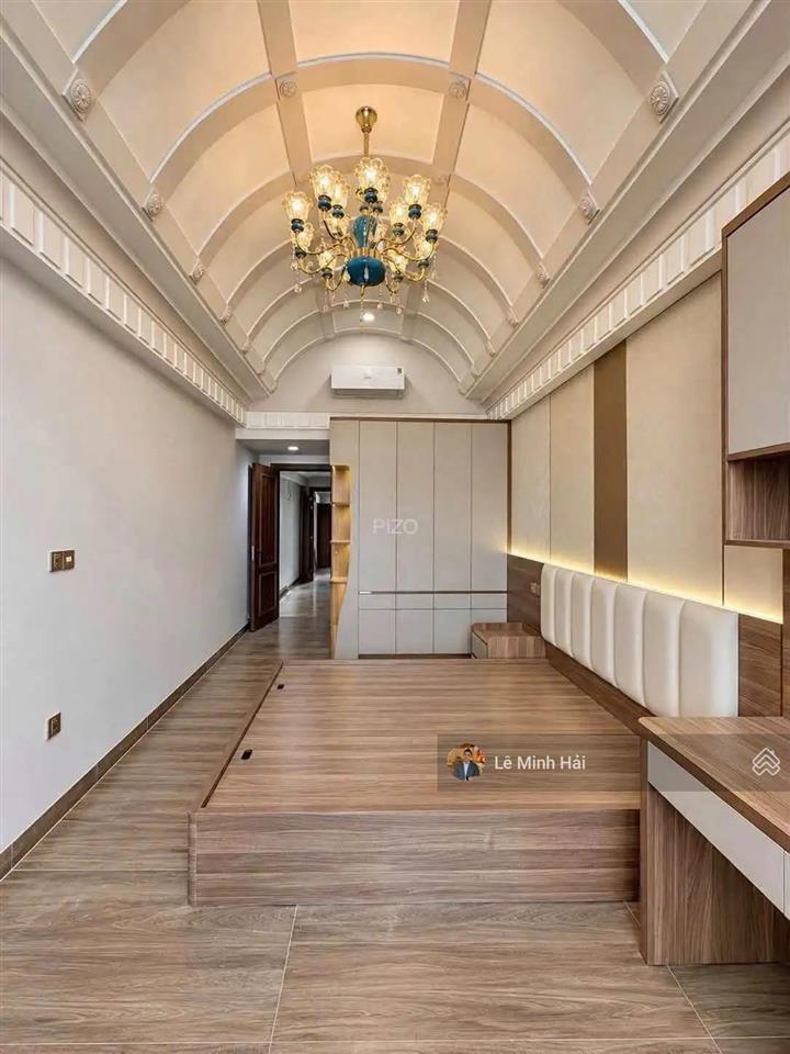 Nhà mới đẹp ở ngay  mặt tiền đinh công tráng. tân định. q1  5 tầng thang máy (60m2)  26,2 tỷ