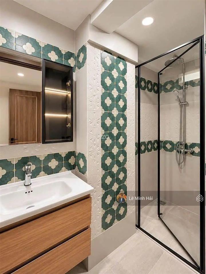 Nhà mới đẹp ở ngay  mặt tiền đinh công tráng. tân định. q1  5 tầng thang máy (60m2)  26,2 tỷ