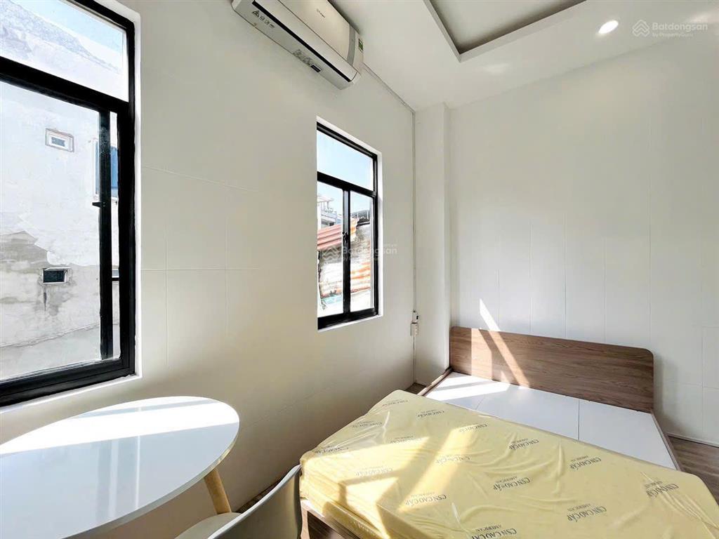 Bán tòa nhà chdv đường nguyễn thị nhỏ, quận 11, 9pn, 9wc, thu nhập hằng tháng