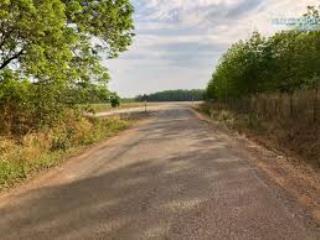 Lô sào ngộp duy nhất 2000m2 (24* 84), giá 290 triệu, sổ hồng riêng, sẳn, tt đồng xoài chỉ 2km