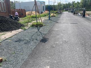 Mặt tiền đường nhựa, view hồ xanh mát 225m2, tc 60m2/chỉ 189 triệu sở hữu. sẵn sổ. quốc lộ 13