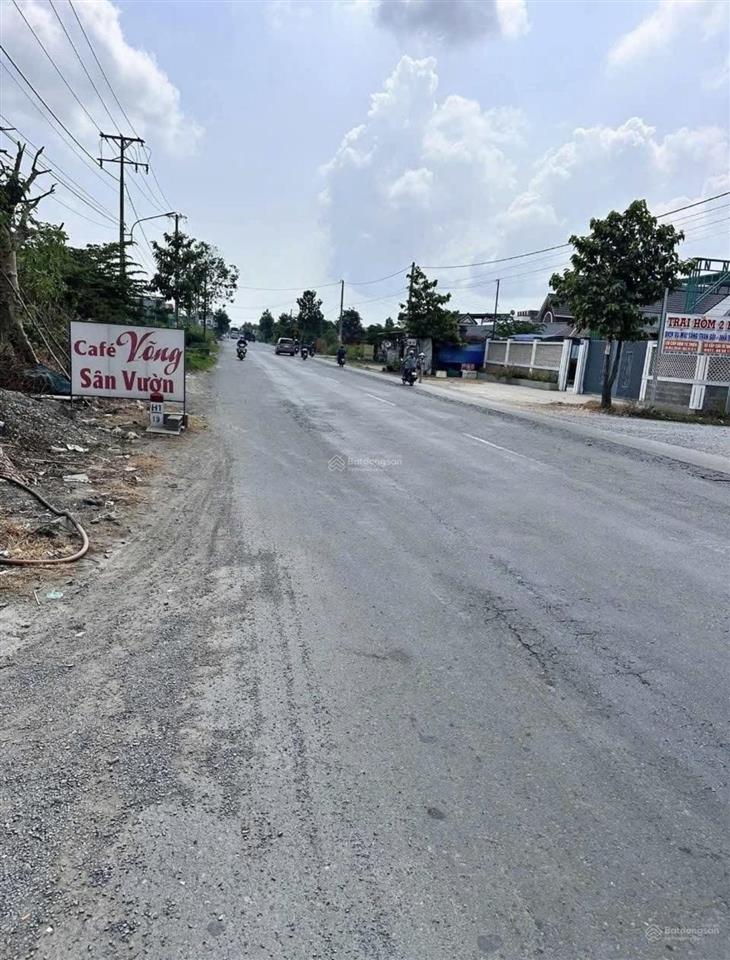 Bán 1.500m2 có thổ cư mặt tiền 11m giá 11.8ty nằm đường lớn ql80 xã bình thành lấp vò 0937 600 ***
