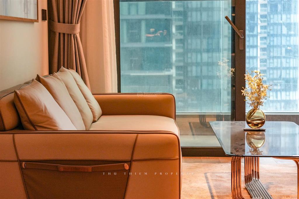 Marina toà sea 2pn 79m2 bán 29 tỷ bao thuế sổ, full nội thất cao cấp, bql 5 sao xem nhà 0937 600 ***