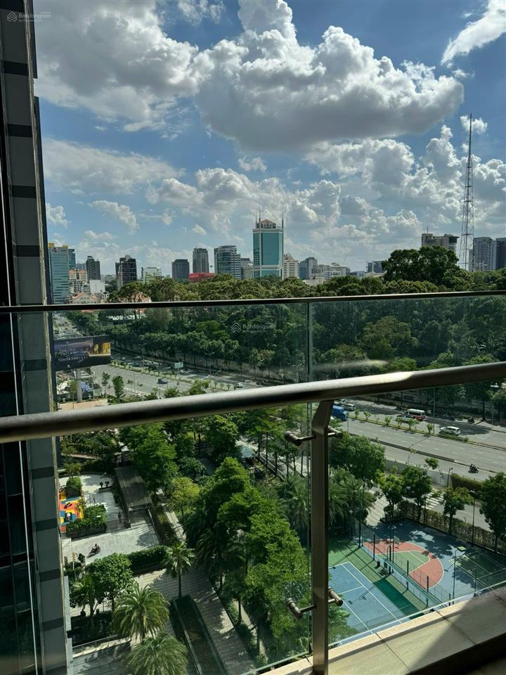 Bán gấp căn góc 2pn ~68m2 giá 17,2 tỷ a110.02 view ko bị chắn full nội thất 0937 600 ***