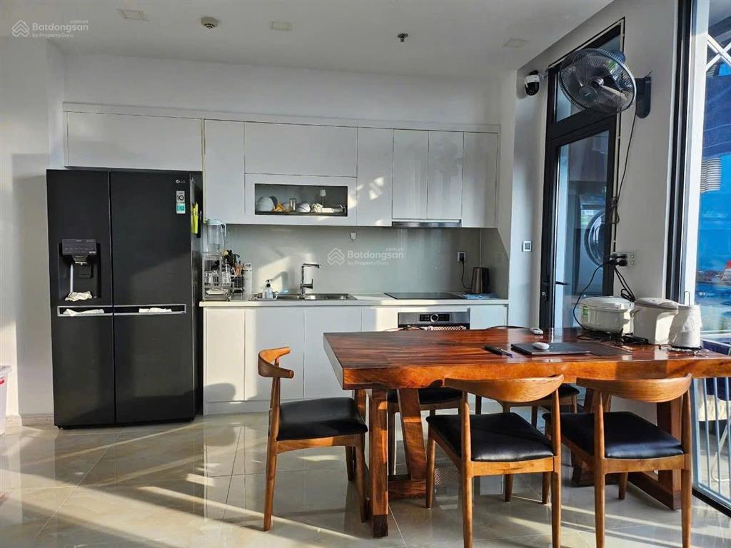 Bán 2pn 76m2 giá chỉ 15.3tỷ view landmark 81 không bị chắn, thương lượng mạnh