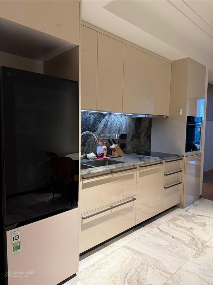 Bán 2pn sea33.01 90m2 giá 39 tỷ full nội thất 5 sao khai thác cho thuê 80 triệu/tháng 0937 600 ***