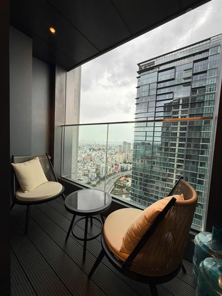 Bán 2pn sea33.01 90m2 giá 39 tỷ full nội thất 5 sao khai thác cho thuê 80 triệu/tháng 0937 600 ***