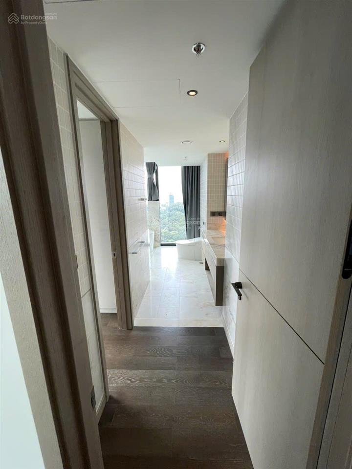 Bán 3pn 3wc marina tòa lake 170m2 giá chỉ 68ty hỗ trợ vay bank