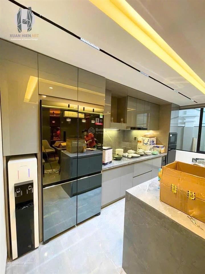 Bán nhà 3,5 tầng đường hoa phượng 1  khu euro village 1