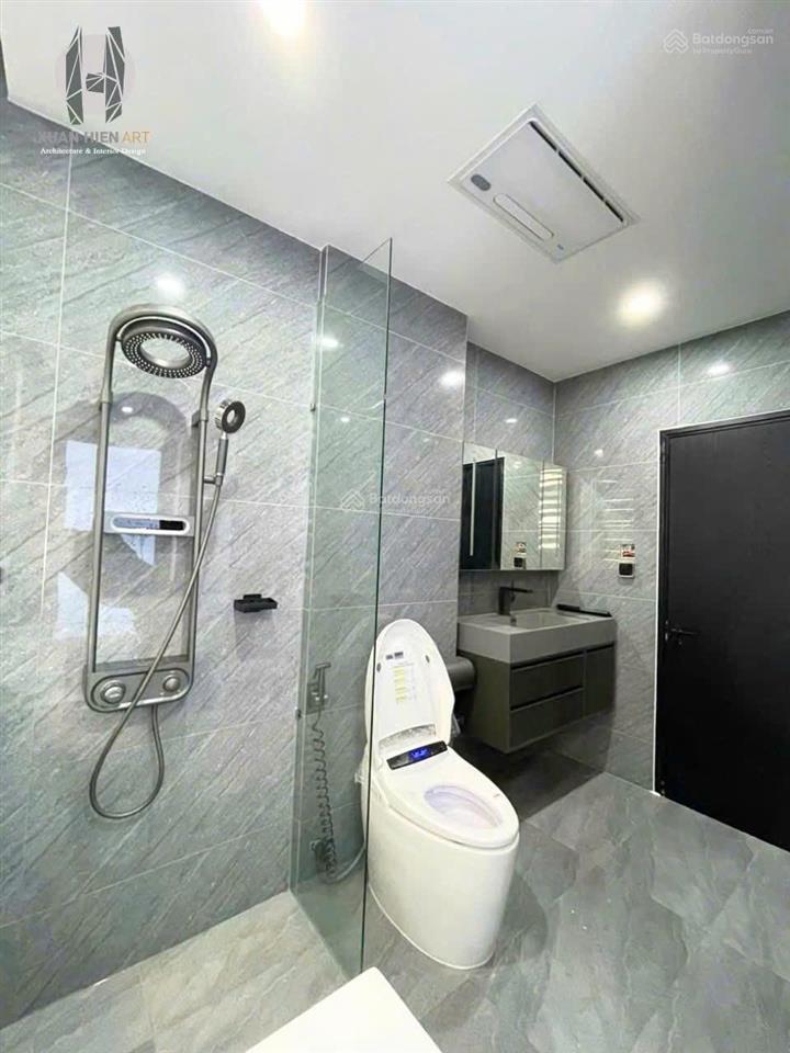 Bán nhà 3,5 tầng đường hoa phượng 1  khu euro village 1