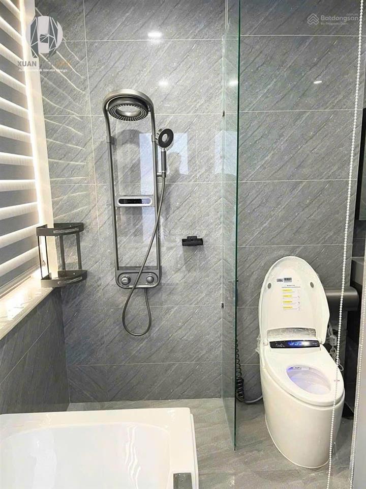 Bán nhà 3,5 tầng đường hoa phượng 1  khu euro village 1