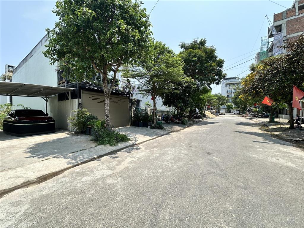 Bán lô đông nam đường nước mặn 4, nam việt á