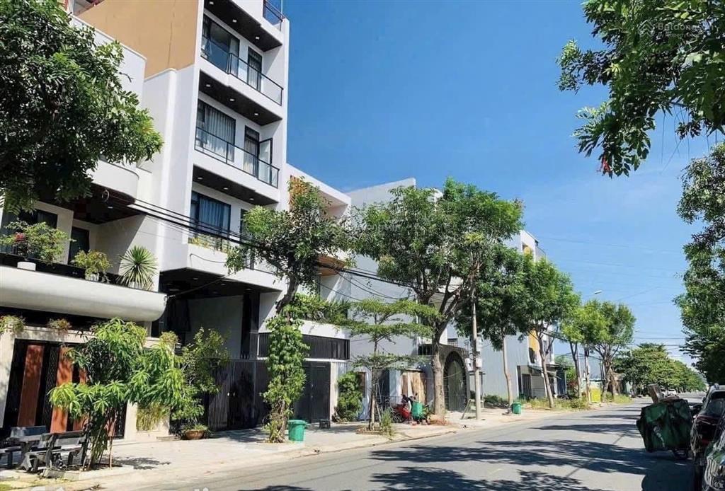 Bán đất đường 10m5 nghiêm xuân yêm giai đoạn 1  nam việt á