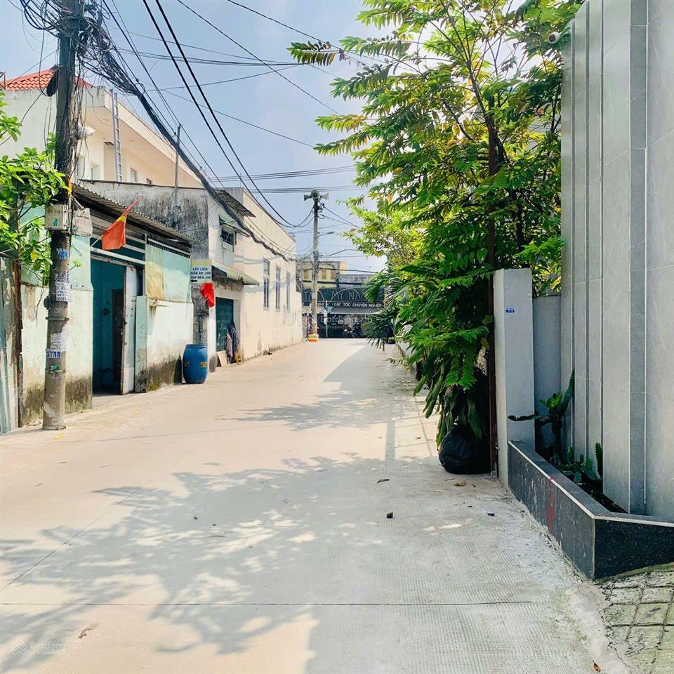 Đất dài 5x48m hẻm xe hơi thông phan văn đối giá tốt 8,2 tỷ