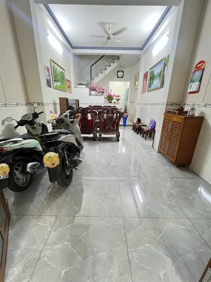 Nhà 2 tầng + 4 phòng trọ cho thuê thu nhập 12 triệu/tháng
