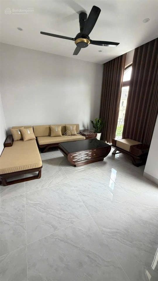 Cho thuê liền kề 4pn thang máy full nội thất mặt đường to 20m gần vincom ocean park 2 giá tốt