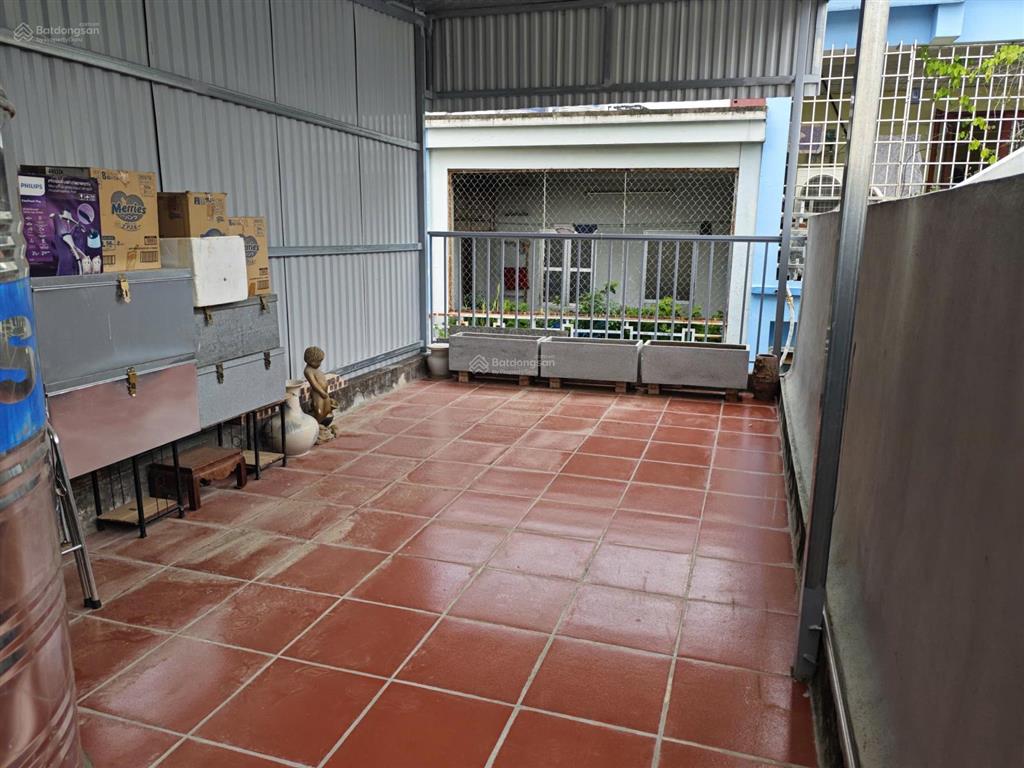 Cho thuê nhà 4 tầng (4pn, 3wc, 43m2) tại ngõ 73, tứ liên, q. tây hồ, giá cực chất 12 triệu vnd/th