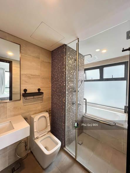 Cho thuê căn hộ one verandah 3pn 2wc, 107m², full nội thất  view sông  giá chỉ 28tr/tháng