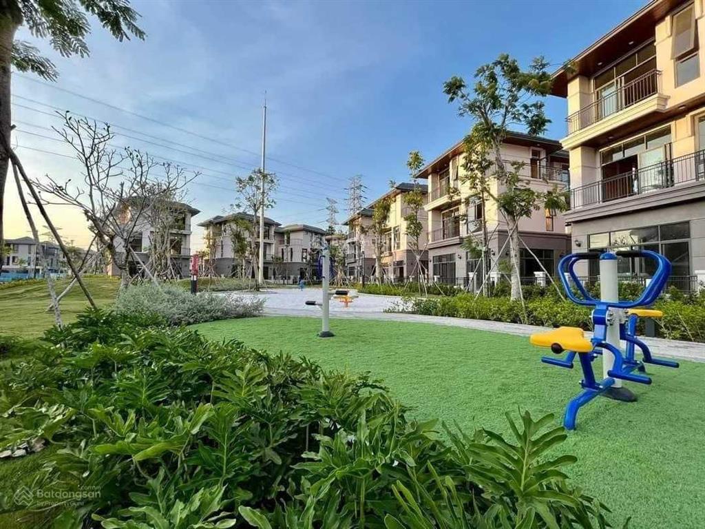 Hot  biệt thự đơn lập gs metro city  250m2  cần tiền bán nhanh giá 35 tỷ   0932 991 ***