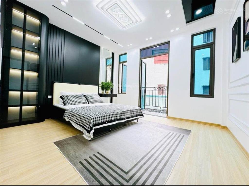 Siêu phẩm hoàng hoa thám 38m2x5 tầng giá chỉ hơn 7 tỉ ngõ nông gần phố  khu vực dân trí cao