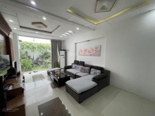 Cho thuê nhà phố văn cao, 5 p.ngủ khép kín full nội thất, dt 65m2.