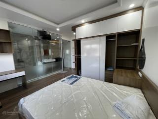 Cho thuê căn hộ 1 ngủ rộng rãi (35m2) waterfront city, full nội thất.