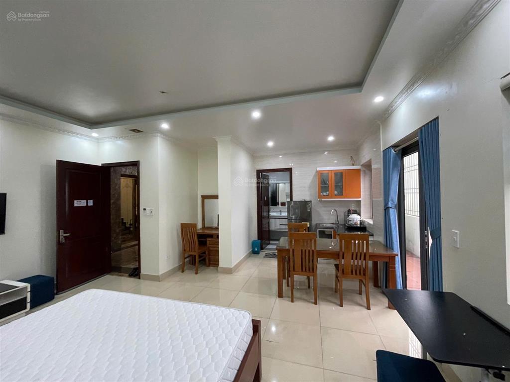 Cho thuê căn hộ 1 ngủ rộng (38m2) waterfront city, có ban công rộng.