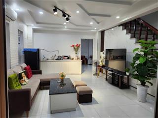 Cho thuê nhà nguyên căn phố văn cao, 6 p.ngủ khép kín, dt 70m2