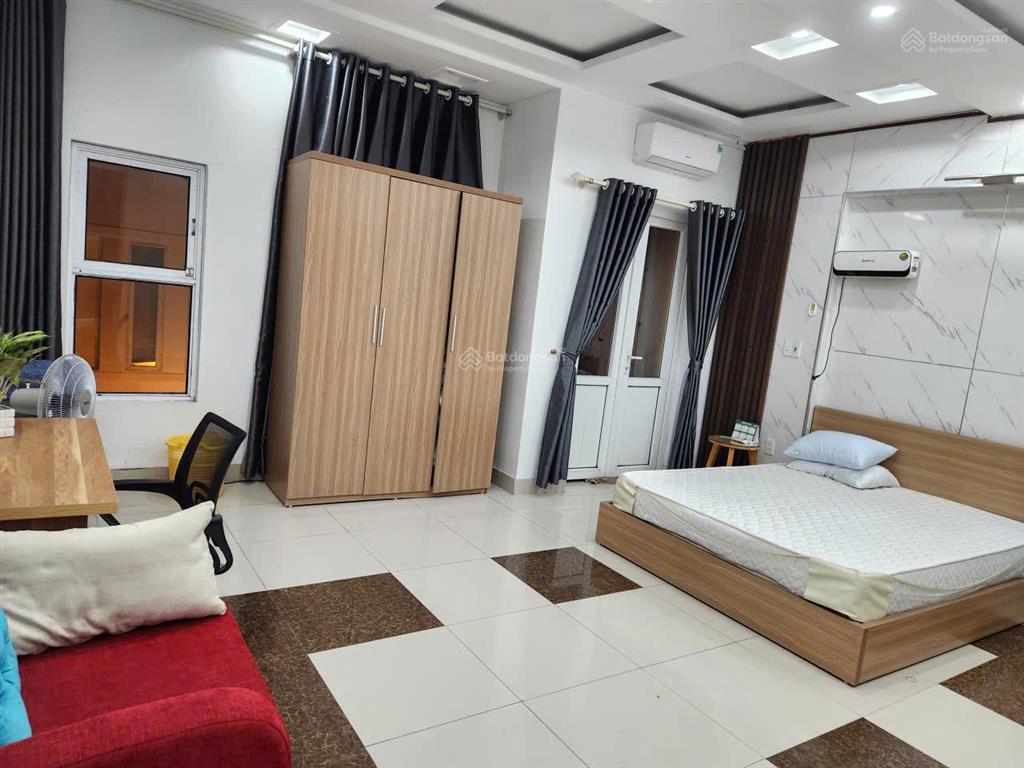 Cho thuê nhà nguyên căn phố văn cao, 6 p.ngủ khép kín, dt 70m2