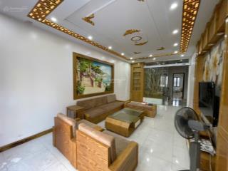Cho thuê nhà khu phân lô văn cao, dt 85m2, 4 p.ngủ khép kín.