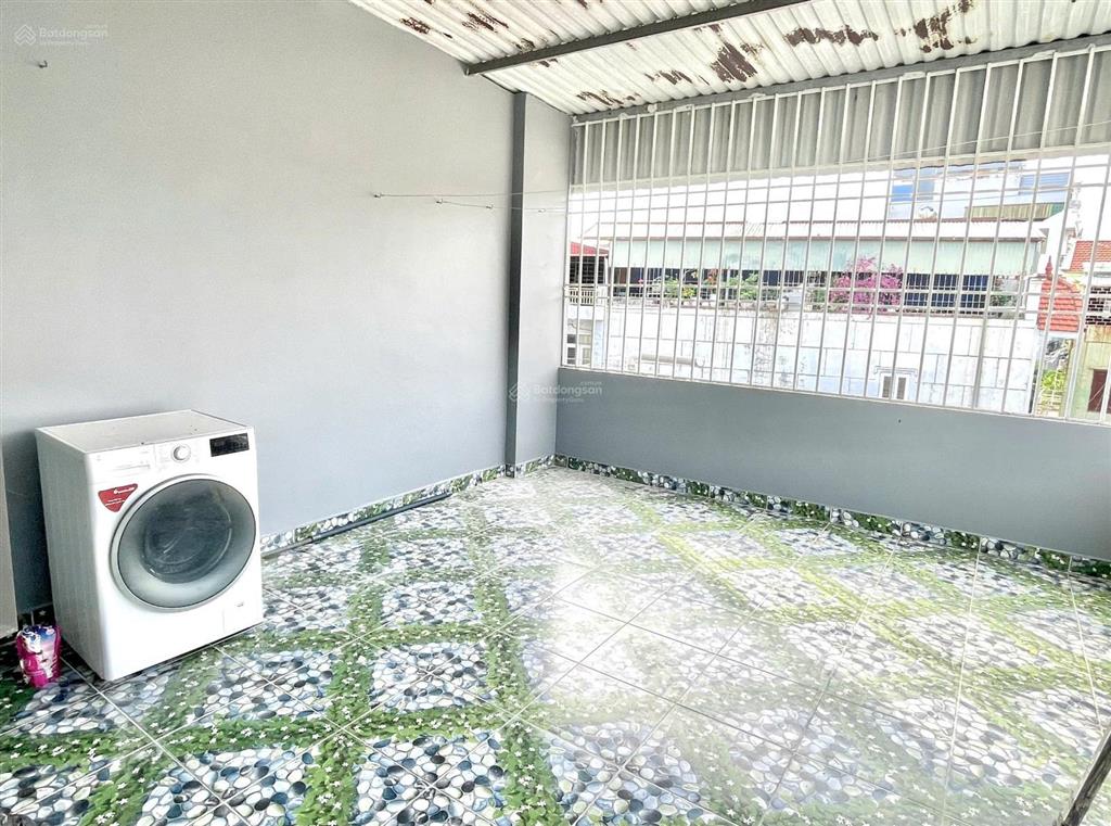 Cho thuê nhà phố văn cao, dt 65m2 x 4 tầng, 3 ngủ khép kín full đồ.