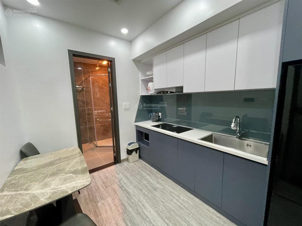 Cho thuê căn hộ cao cấp waterfront city, 1 phòng ngủ (35m²), có ban công.