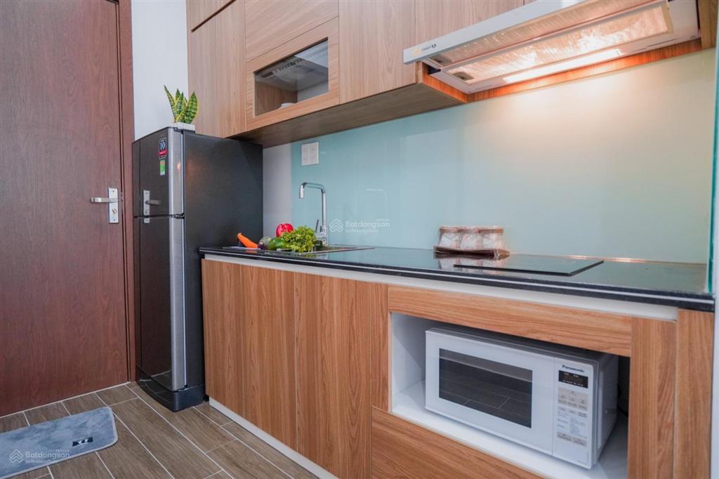 Cho thuê căn hộ dịch vụ vinhomes marina, 1 ngủ tách bếp (35m2).