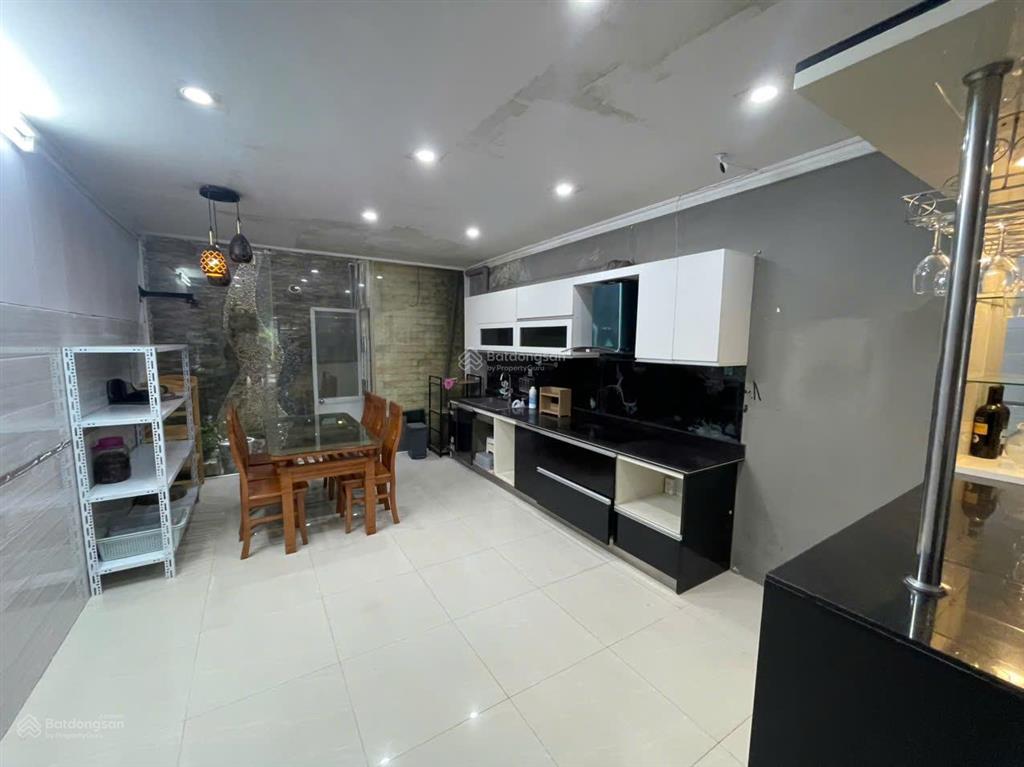 Cho thuê nhà khu phân lô văn cao, dt 70m2, 3 phòng ngủ, full đồ