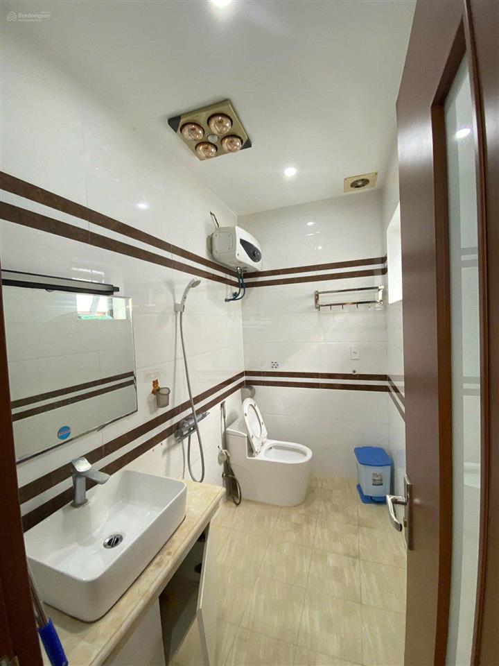 Cho thuê căn hộ 1 ngủ (30m2) waterfront city, có ban công thoáng.