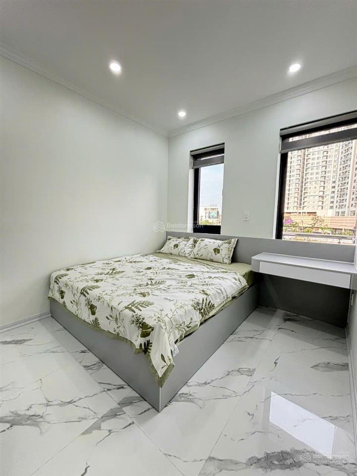 Cho thuê căn hộ cao cấp 1 ngủ riêng biệt (45m2) waterfront city.