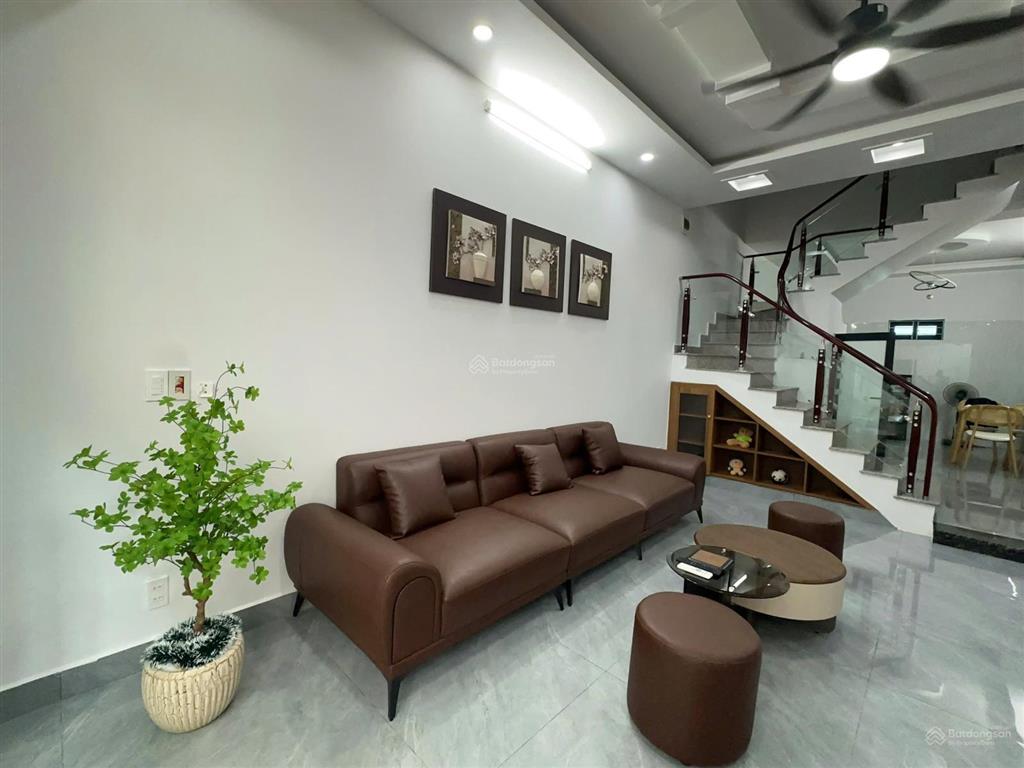 Cho thuê nhà nguyên căn văn cao, 4 phòng ngủ full đồ, dt 55m2 x 4 tầng.