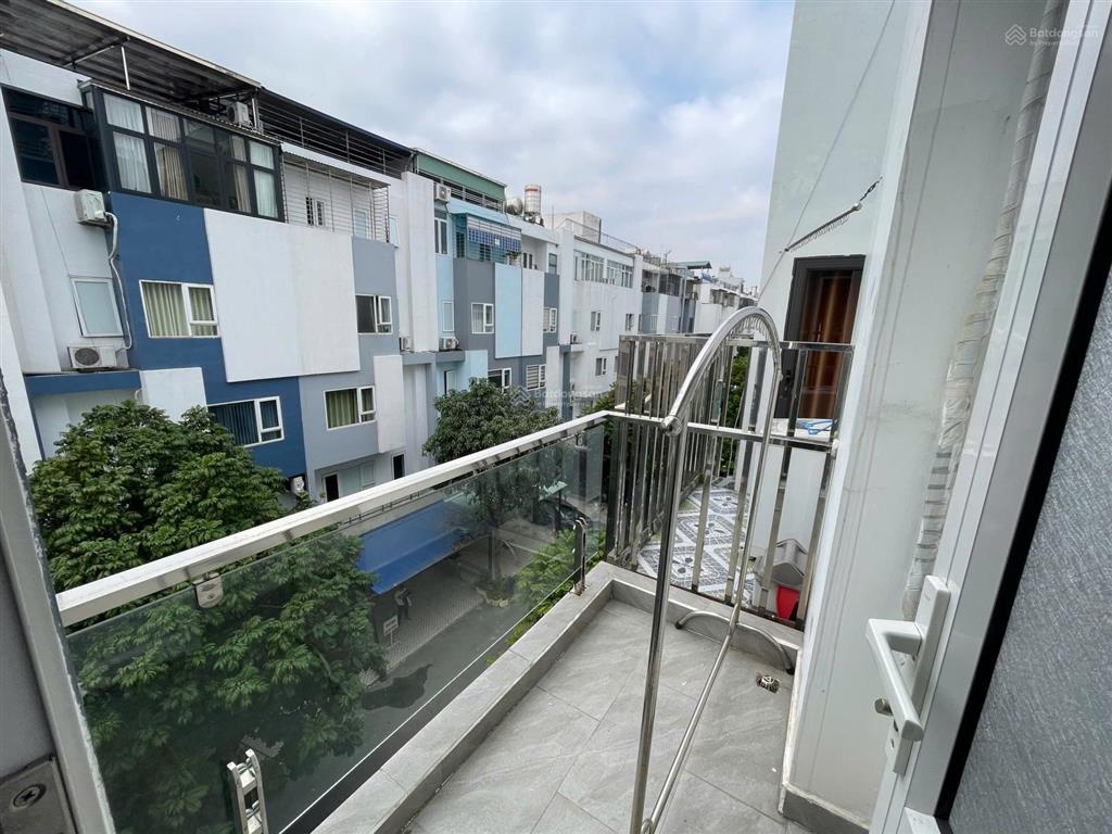 Cho thuê căn hộ 1 ngủ tách bếp (40m2) full nội thất tại waterfront city.