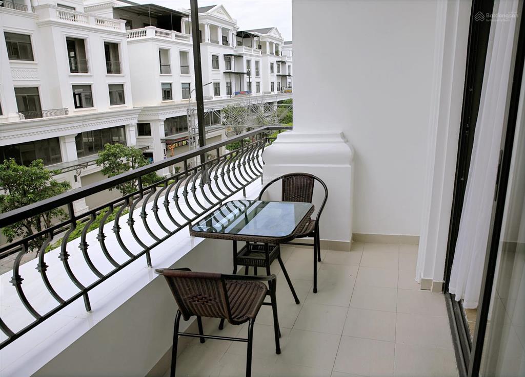 Cho thuê căn hộ cao cấp vinhomes marina, 1 ngủ tách bếp (40m2).