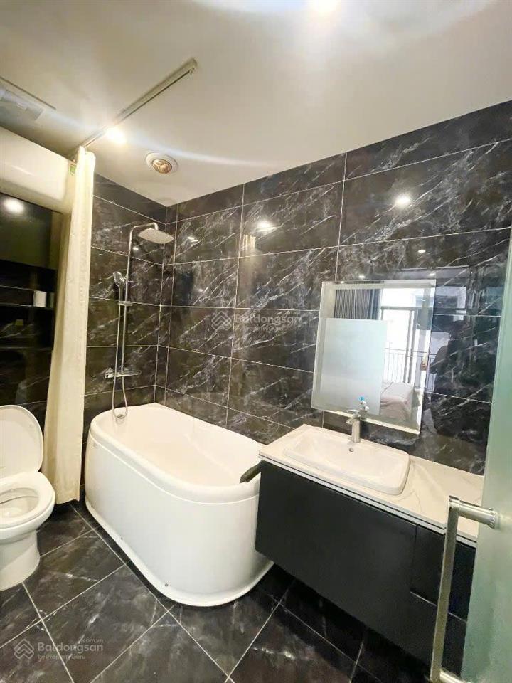 Cho thuê căn hộ cao cấp 1 ngủ tách bếp (35m2) vinhomes marina