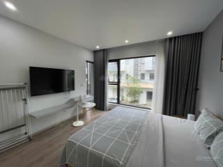 Cho thuê căn hộ dịch vụ waterfront city, 1 phòng ngủ (35m2), có ban công