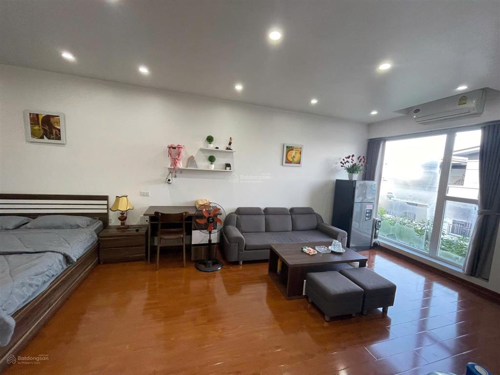 Cho thuê căn hộ dịch vụ 1 ngủ tách bếp (40m2) waterfront city.