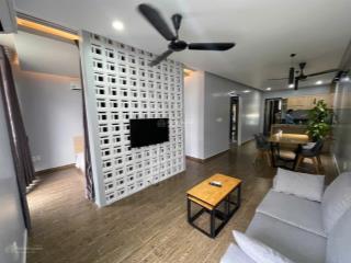 Cho thuê căn hộ dịch vụ 2 ngủ rộng waterfront city, dt 80m2.
