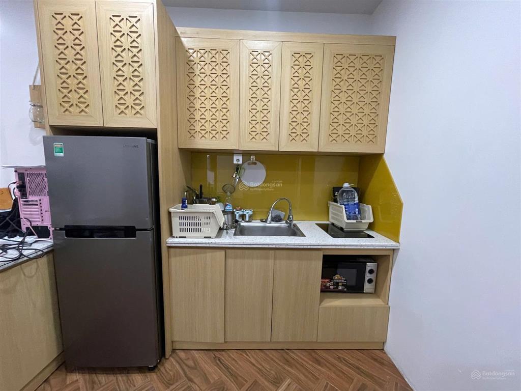 Cho thuê căn hộ dịch vụ 2 phòng ngủ rộng (80m2) tại waterfront city.