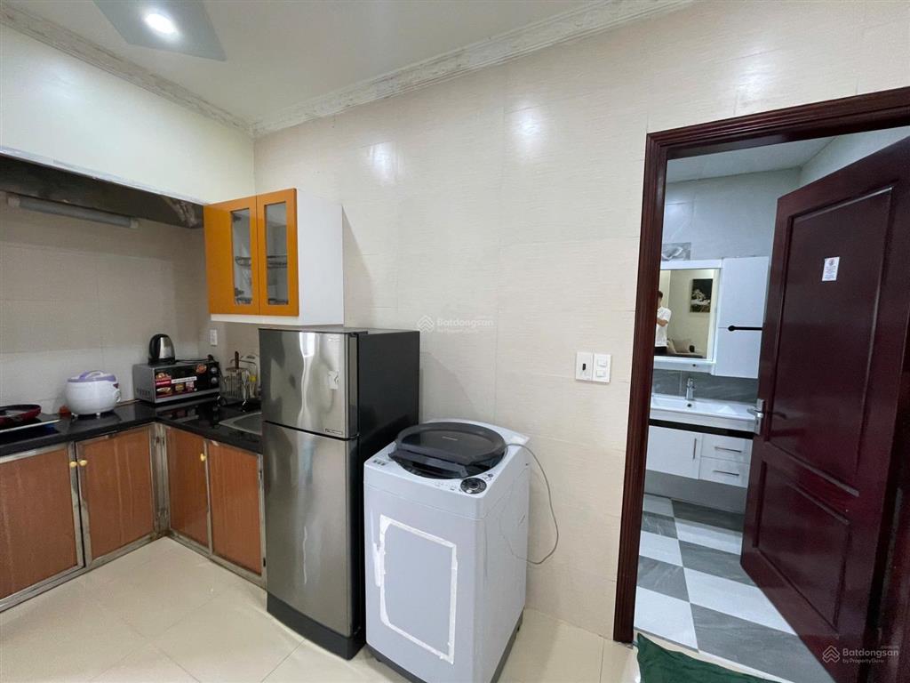 Cho thuê căn hộ dịch vụ 1 ngủ full đồ rộng (40m2) tại waterfront city.
